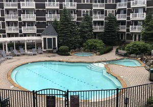 Large Studio-Full Kitchen-In Village-On slopes. New Furniture & Carpet 2022