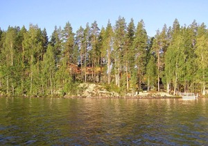 Large timber villa with splendid scenery and nature