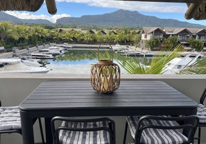 Lavish Marina Apartment