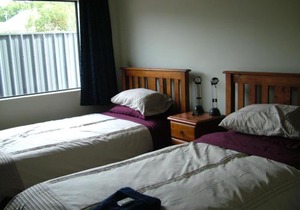 Lawrence Townhouse Accommodation 16A