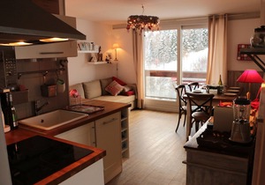 Le Corbier slopes of foot - 2 bedroom Apartment - 6 people