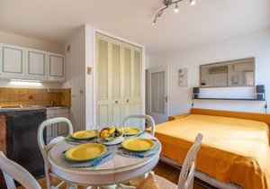 Le Semiramis by Interhome
