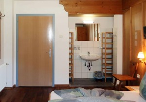 Leo by Interhome