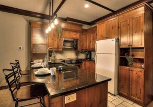 Les Manoirs Wpool & Hot Tub Near Village 110-7