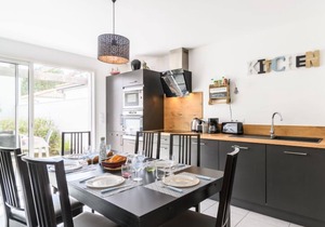 Les Patios de Flore by Interhome