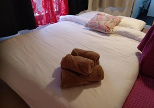 LeSaNel Guest House 3