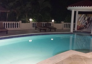 LHVC Chairman's Circle - 7 Bed Villa - LOWEST ALL INCLUSIVE FEE - VIP Gold Bands