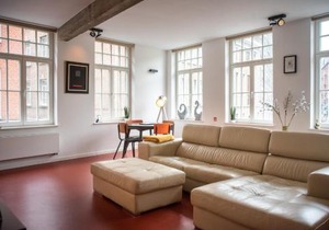 Light and Airy apartment on top location - Industria in Historical Center