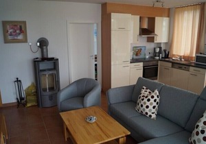 Light flooded holiday apartment with elevator and balcony
