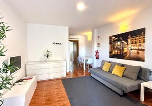 Lisboa, Central Lisbon, Charming Patio House, , WIFI, Air Conditioning, Near Metro, by IG