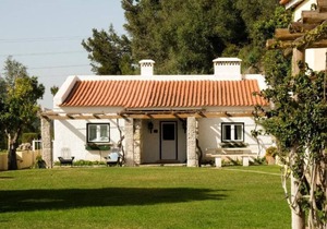 Lisbon Country Villa - 2 Bedroom Vacation Home