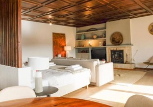 Lisbon Country Villa - Apartment with large double bed