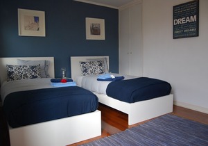 Lisbon House, Bairro Alto, Mercês