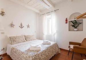 Little Medieval House Nettuno