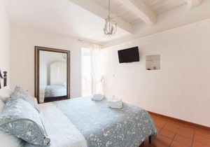 Little Medieval House Nettuno