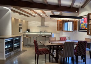Live in the Old Town of Altafulla, 900m from the beach