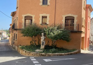 Live in the Old Town of Altafulla, 900m from the beach