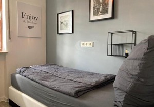 Living at Saarpartments -Adults only- 2 Bedroom, Netflix - Business & Holiday Apartments for Long- and Short term Stay, 3 min to Train Station, Secure E-Bike Parking!