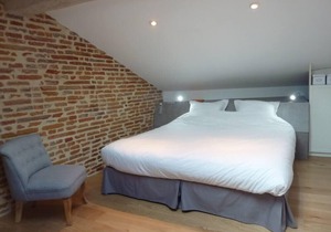 Loft 4 **** Place du Capitole, 60 m2 optional parking. Luxury.