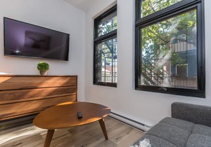 Loft Du Parc Lahai - Mile End - Viewful Studio Apt 203