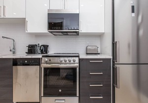 Lofts du Parc Lahaie - Mile End - Ultra Modern Studio Apt 201
