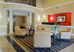 LoneStar Suites