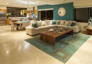 Los Veneros Oceanfront Condo