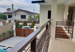 Loveland 1 Hot Spring Resort Laguna