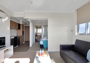 Lovely 1-bedroom in the Heart of Mackay w/Pool