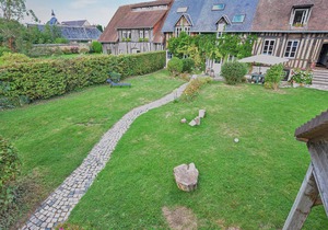 Lovely apartment in Le Mesnil-Esnard