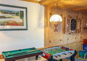 Lovely apartment for 6 guests with WIFI, TV, terrace, pets allowed and parking