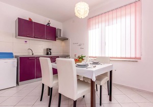 Lovely apartment in Dobrinj with WiFi