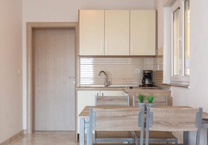 Lovely apartment in Krvavica with WiFi