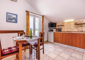 Lovely Apartment In Krk With Wifi