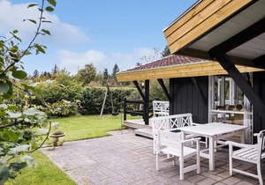 Lovely home in Fjerritslev with WiFi
