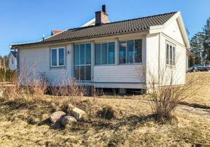 Lovely Home In Mullsjö With Kitchen