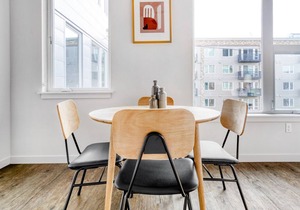 Lovely SLU 1BR w/ Gym & Pet Area, close to Space Needle, by Blueground