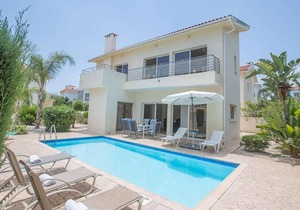 Lovely villa perfect for families, great location