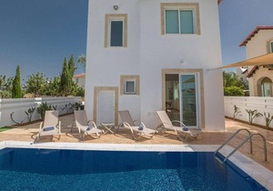 Lovely villa perfect for families, great location
