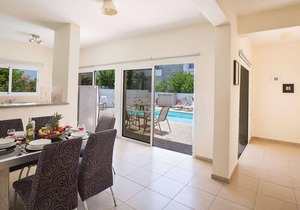Lovely villa perfect for families, great location