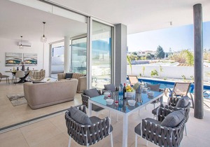 Lovely villa perfect for families, great location