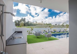 Lovely villa perfect for families, great location