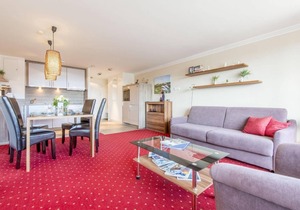 Lovingly. High quality. East balcony. - Hanseatic House