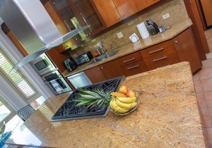 Luxurious 5 BR “Villa Searenity” in Dorado Beach East w/Private Pool, Jacuzzi