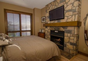 Luxurious Equinoxe Ski-in/Ski-out