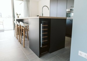 Luxuriously equipped with wood stove, wine cooler, and sun shower