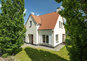 Luxury 10-person villa - Extra accessible in the holiday park Landal Kasteeldomein De Cauberg