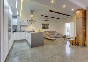 Luxury 3BR Apartment with Marina Views