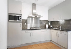 Luxury 4-person Game villa in the holiday park Landal Kasteeldomein De Cauberg