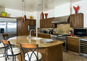 Luxury 5 BR Ocean View Villa del Mar w/Heated Pool, Home Theatre Room + More